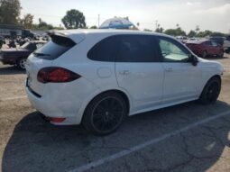 
										2014 Porsche Cayenne full									
