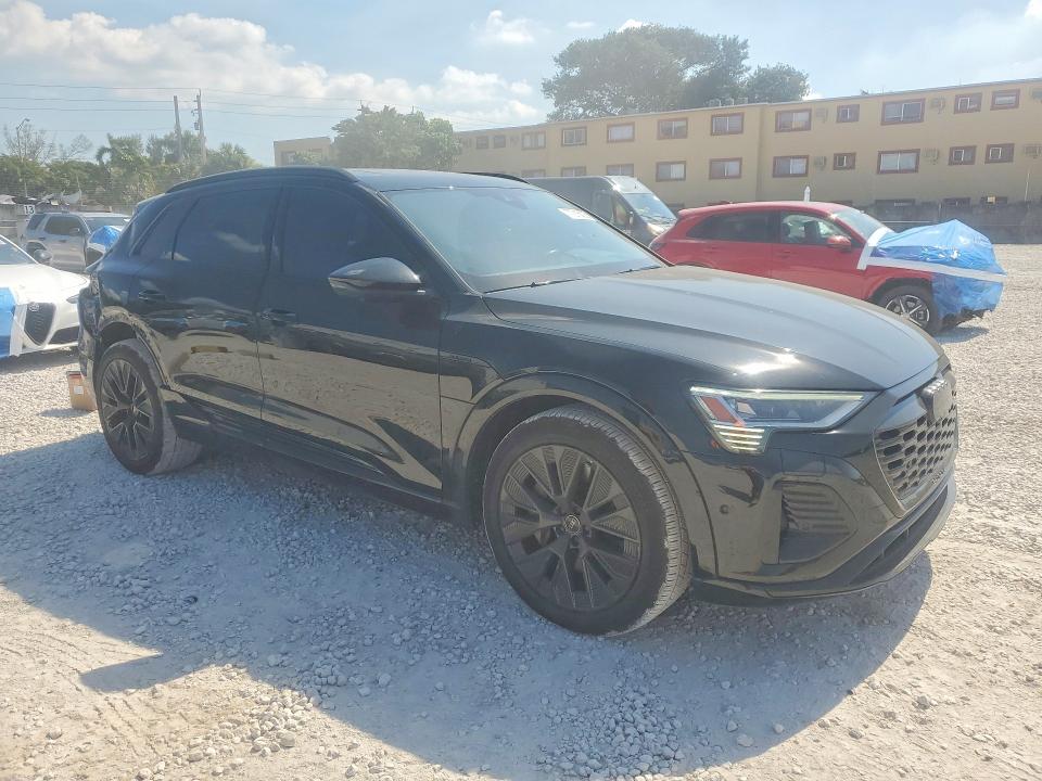 2024 Audi Q8