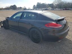 
										2016 Porsche Panamera full									