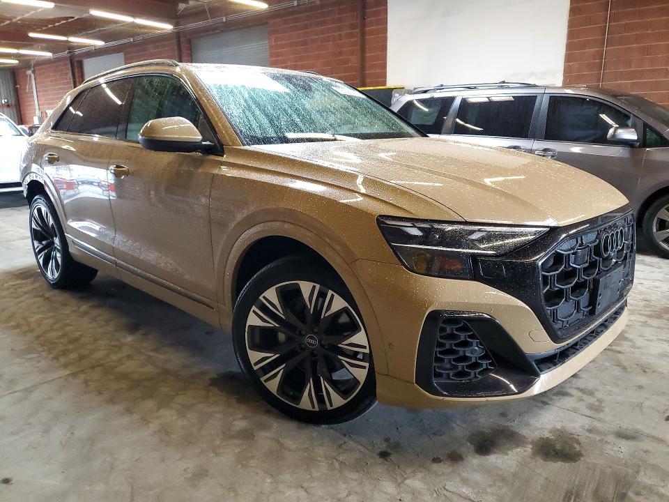 2025 Audi Q8
