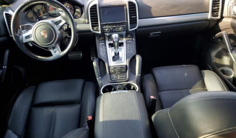 
								2014 Porsche Cayenne full									