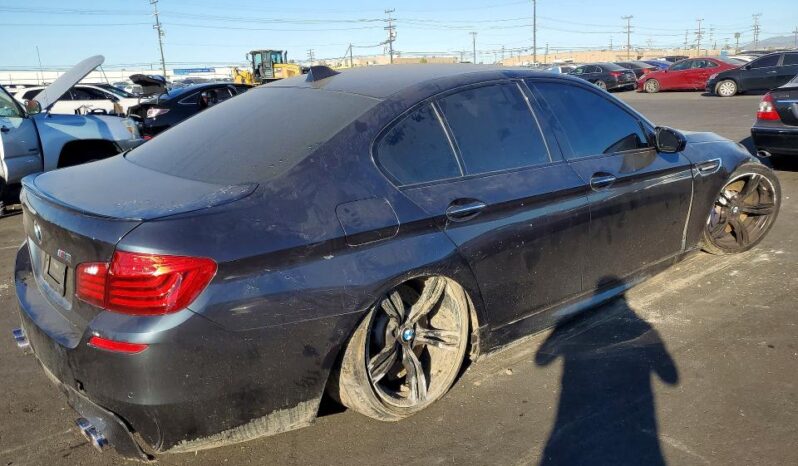 
								2016 BMW M5 full									