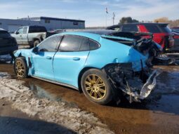 
										2018 Porsche Panamera full									