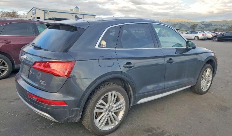 
								2018 Audi Q5 full									