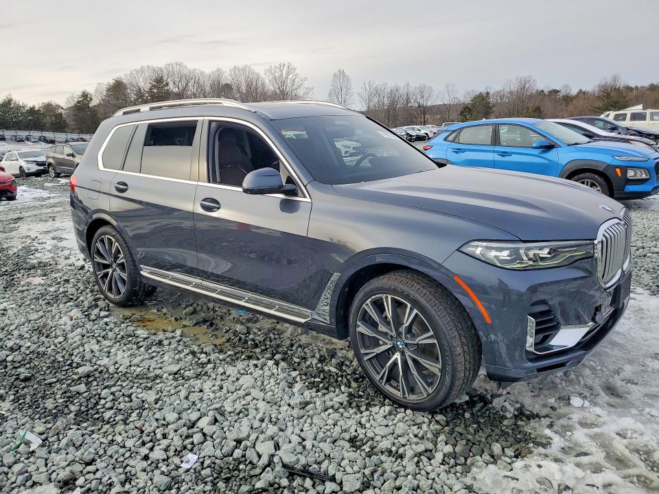 2019 BMW X7