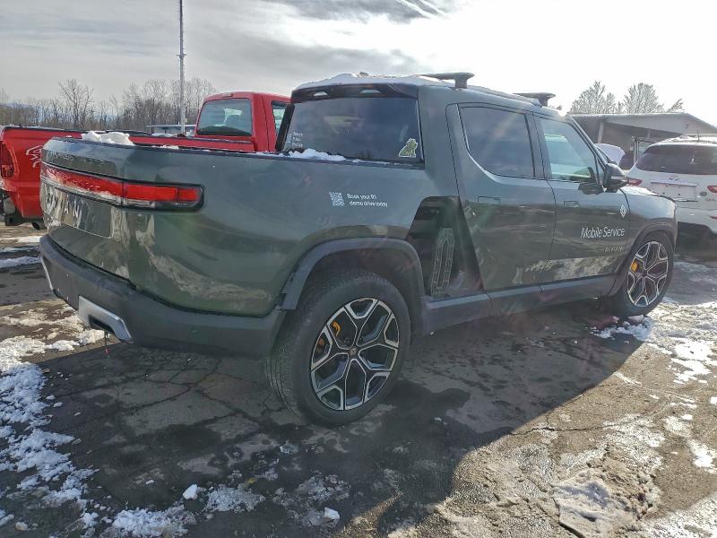 2022 Rivian R1t