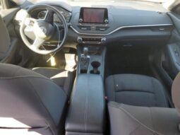 
										2020 Nissan Altima s full									