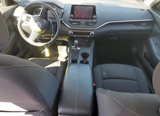 
								2020 Nissan Altima s full									