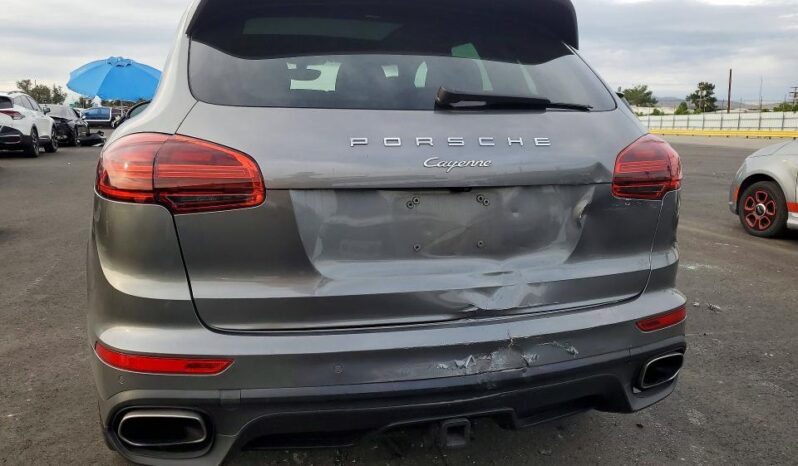 
								2016 Porsche Cayenne full									