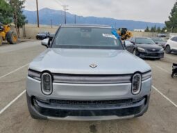 
										2025 Rivian R1s full									