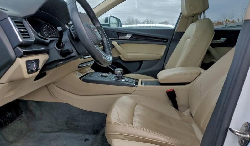 
								2020 Audi Q5 full									