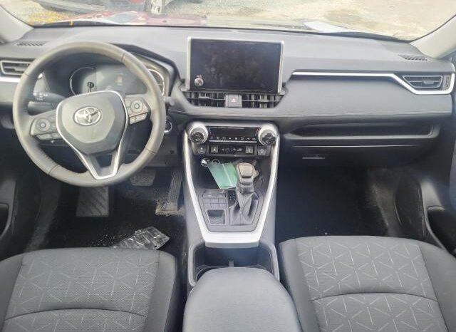 
								2024 Toyota Rav4 full									