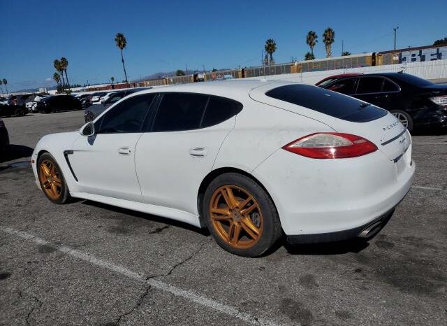 
								2013 Porsche Panamera full									