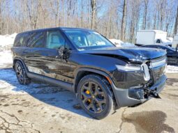 
										2025 Rivian R1s full									