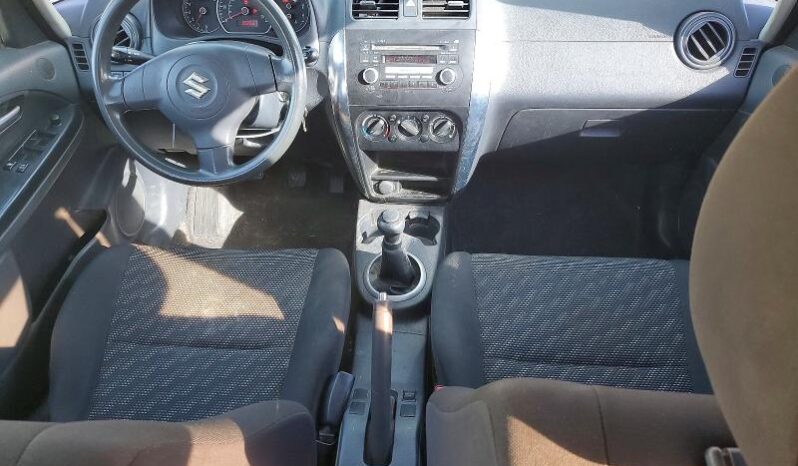 
								2008 Suzuki Sx4 full									