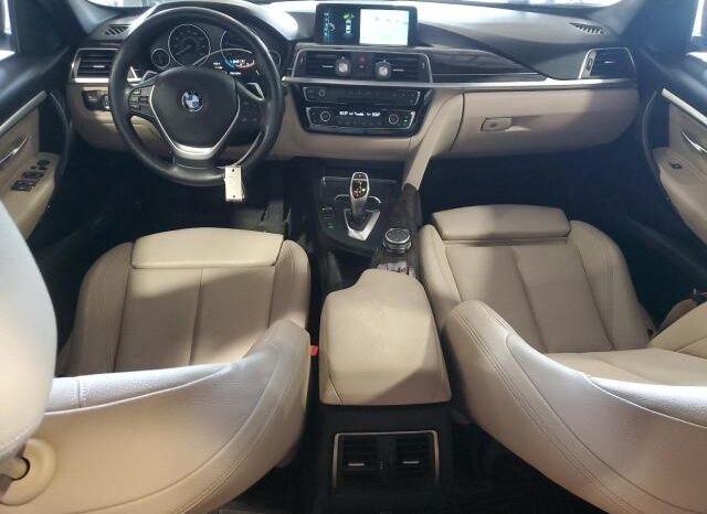 
								2017 BMW 3 series full									