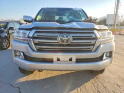 
										2016 Toyota Land cruiser full									