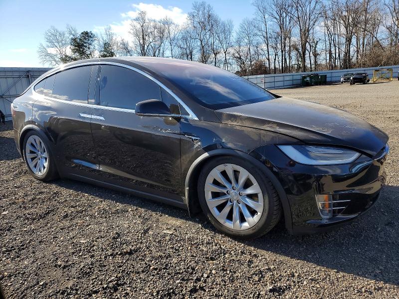 2017 Tesla Model x