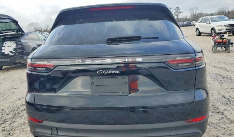 
								2022 Porsche Cayenne full									