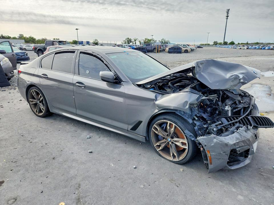 2021 BMW M5