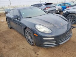 
										2016 Porsche Panamera full									