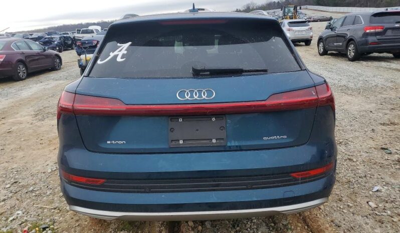 
								2021 Audi E-tron full									