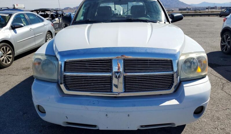 
								2006 Dodge Dakota full									