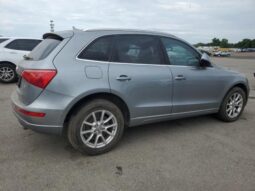 
										2010 Audi Q5 full									