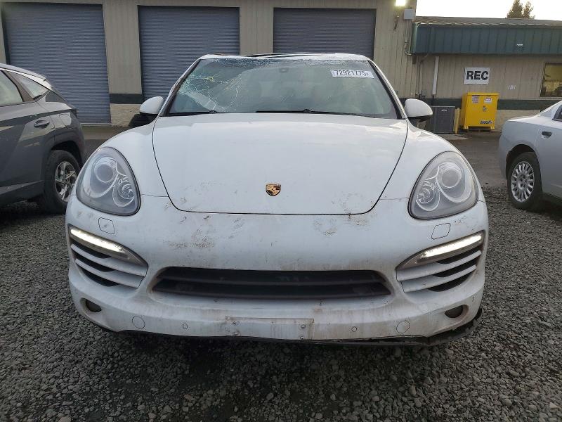 2013 Porsche Cayenne