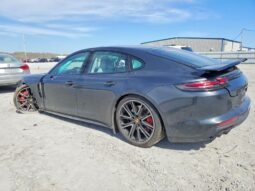 
										2018 Porsche Panamera full									