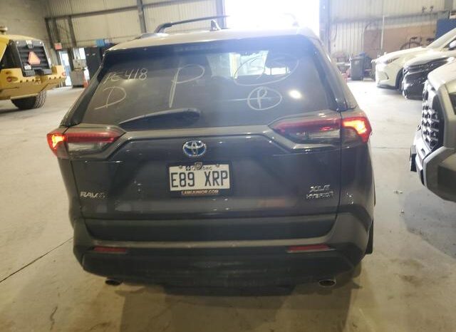 
								2021 Toyota Rav4 full									