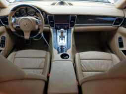 
										2015 Porsche Panamera full									