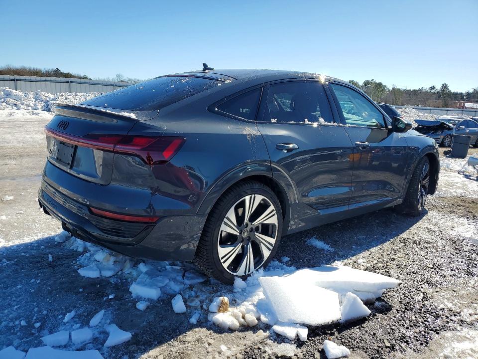 2024 Audi Q8