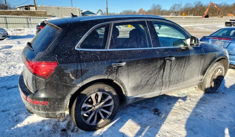 
								2016 Audi Q5 full									