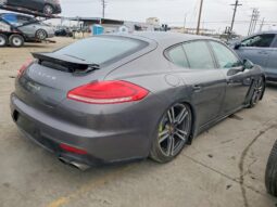 
										2014 Porsche Panamera full									