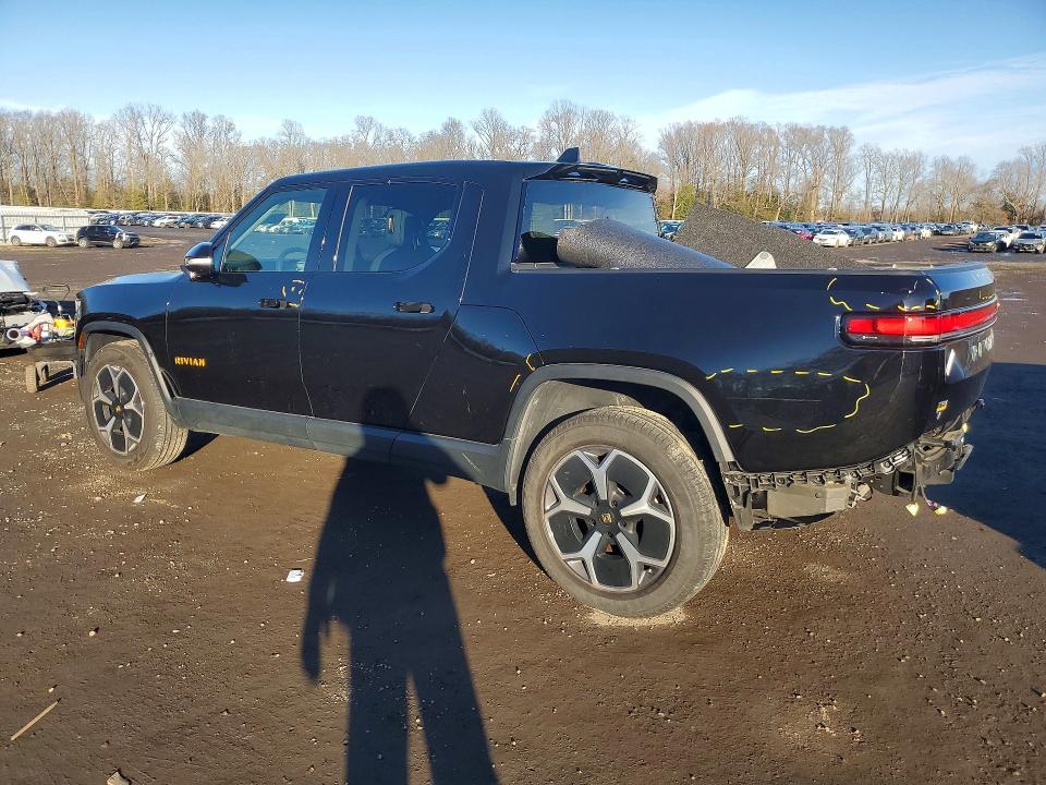 2022 Rivian R1t