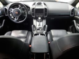 
										2014 Porsche Cayenne full									