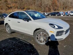 
										2022 Porsche Cayenne full									