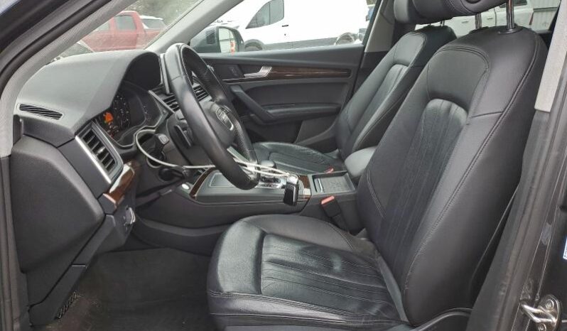 
								2020 Audi Q5 full									