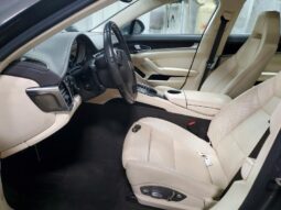 
										2013 Porsche Panamera full									