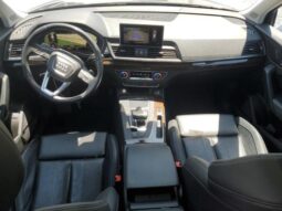 
										2019 Audi Q5 full									