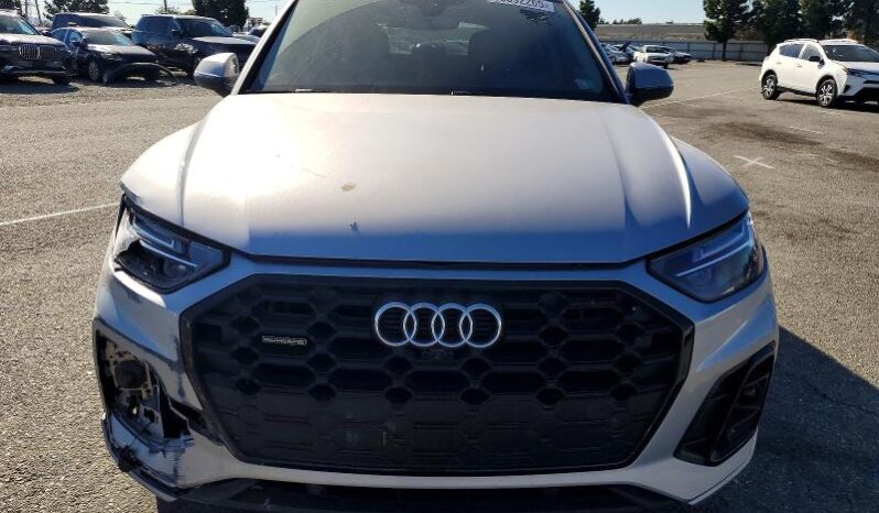 
								2022 Audi Q5 full									