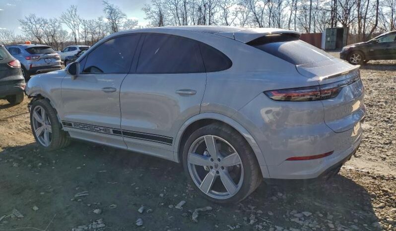 
								2020 Porsche Cayenne full									