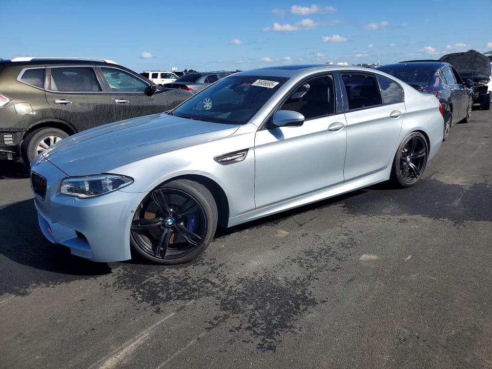 2015 BMW M5