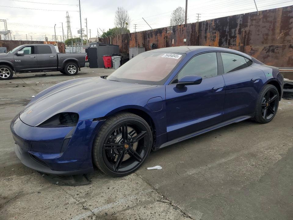 2022 Porsche Taycan