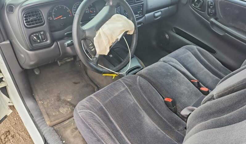 
								2000 Dodge Dakota full									