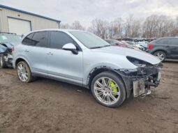 
										2017 Porsche Cayenne full									