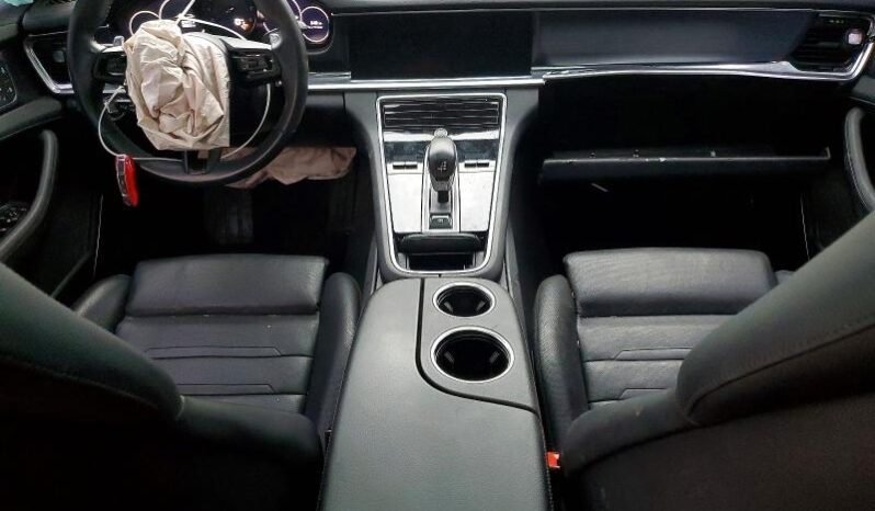
								2022 Porsche Panamera full									