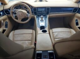 
										2013 Porsche Panamera full									