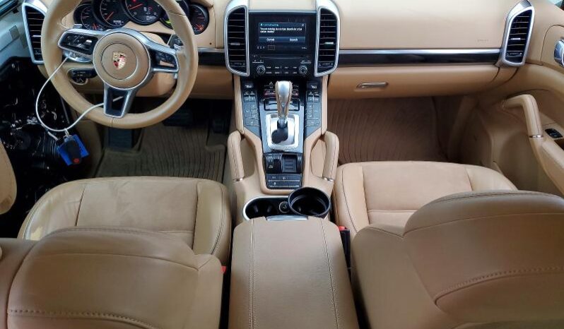 
								2017 Porsche Cayenne full									